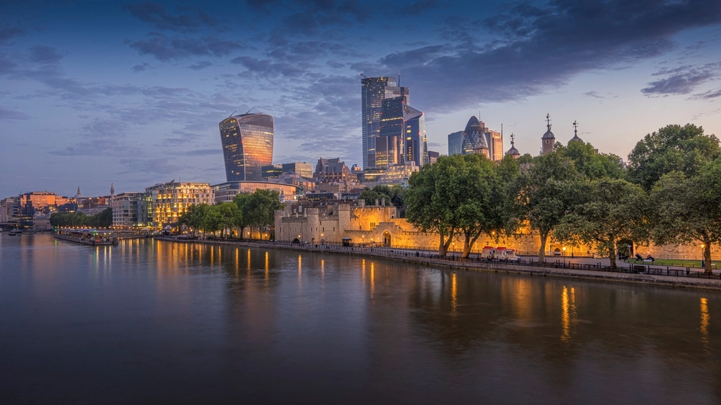 London, United Kingdom — software, web and digital services by QwiklyLaunch